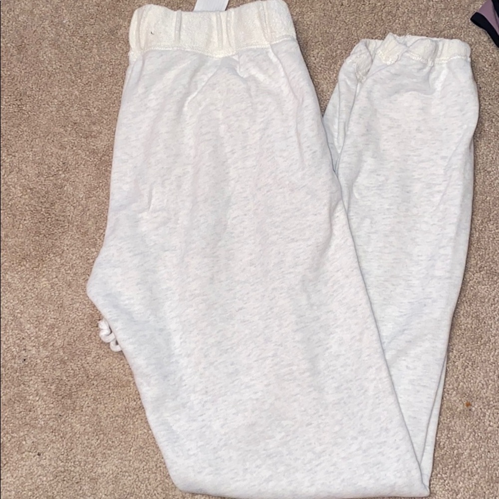 Abercrombie joggers. Size small